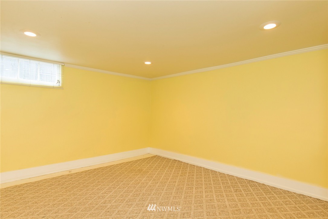 422 Pelly Avenue North Renton, WA 98057 - Photo 17 of 25
