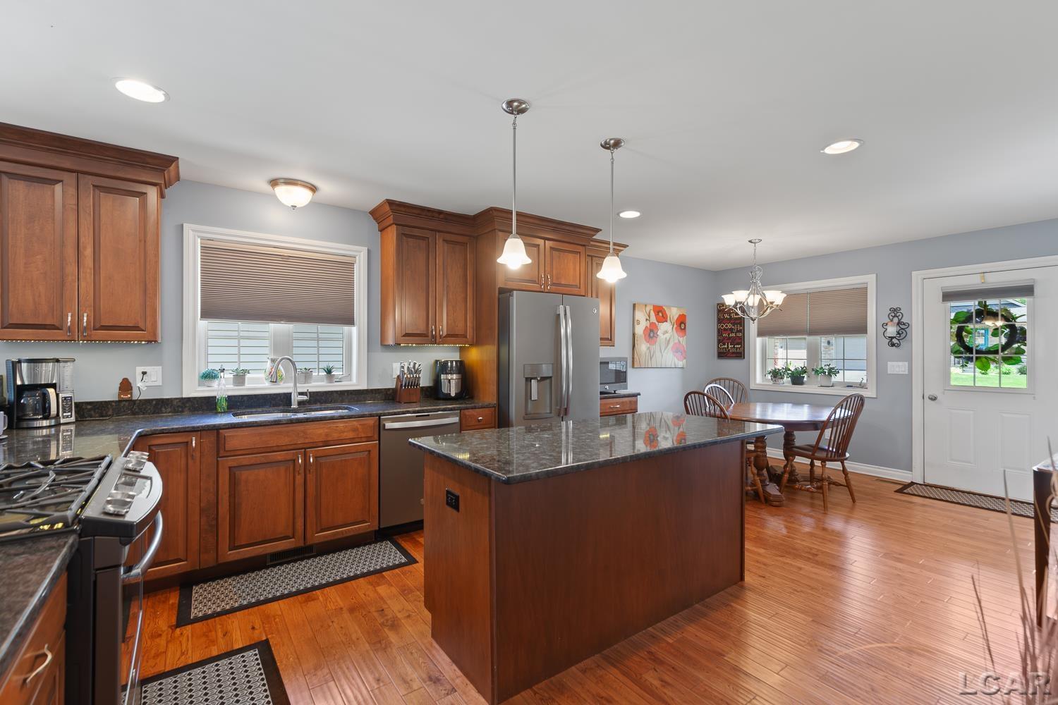 1029 Ridgeview Drive Tecumseh, MI 49286 - Photo 7 of 36