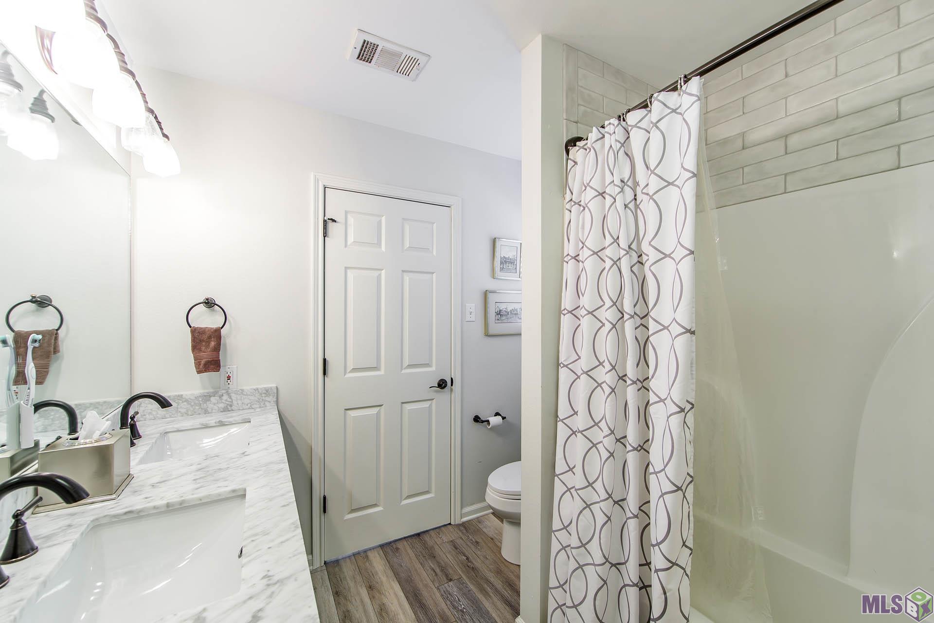224 Rue D 'Iberville Houma, LA 70360 - Photo 6 of 11