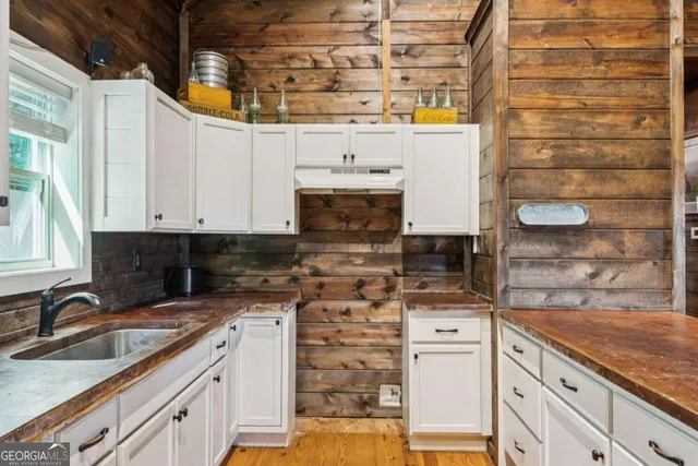 $1,900,000 | 1251 Bar T Ranch Road, Talking Rock, GA 30175