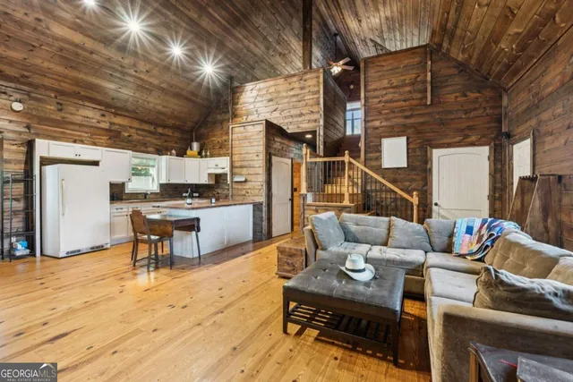 $1,900,000 | 1251 Bar T Ranch Road, Talking Rock, GA 30175