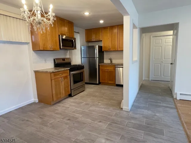 $2,000 | 6 River Road, Unit K, Nutley, NJ 07110