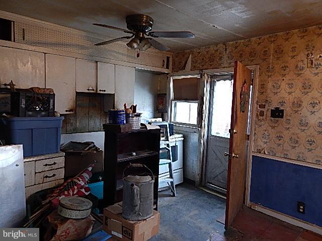 4436 Aberdale Road Philadelphia, PA 19136 - Photo 4 of 14 Gallery Image 4