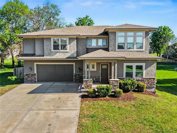 $525,000 | 12204 Pebble Beach Drive, Kansas City, KS 66109