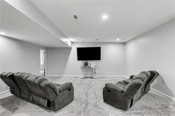 $525,000 | 12204 Pebble Beach Drive, Kansas City, KS 66109