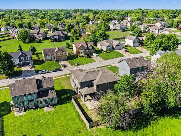 $525,000 | 12204 Pebble Beach Drive, Kansas City, KS 66109