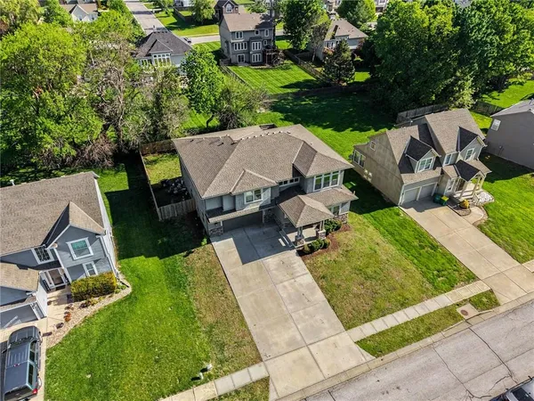 $525,000 | 12204 Pebble Beach Drive, Kansas City, KS 66109