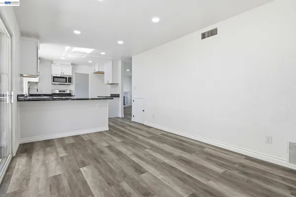 $595,000 | 1940 Mc Peak Court, Tracy, CA 95376