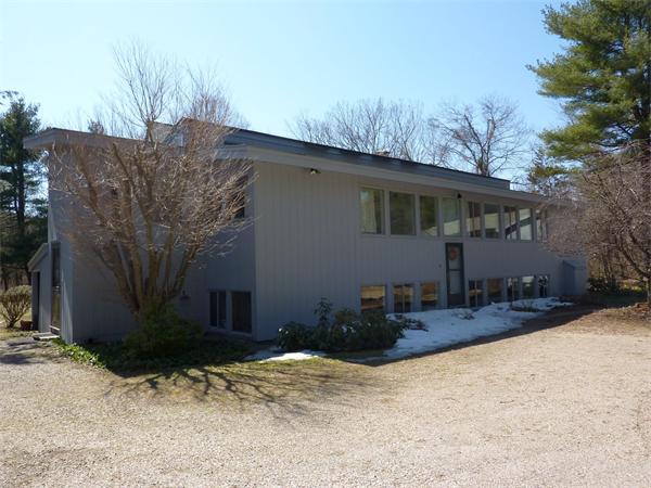 176 Whitman Road Groton, MA 01450 - Photo 4 of 23