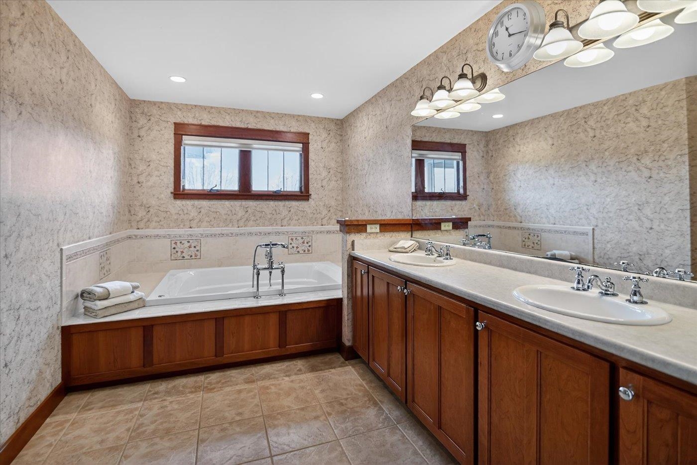 2 Coyote Court Madison, WI 53717 - Photo 47 of 92