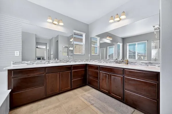 $860,000 | 809 Calico Drive, Rocklin, CA 95765