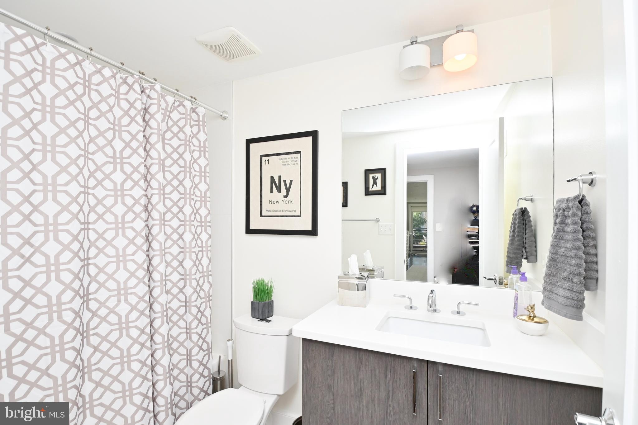 2012 Kalorama Road Northwest, Unit 8 Washington, DC 20009 - Photo 30 of 45