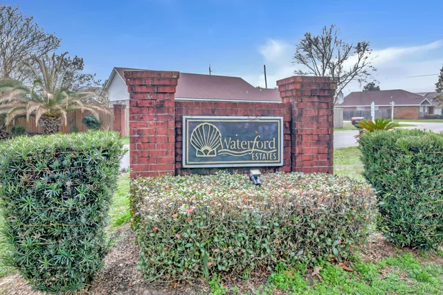 $2,350 | 763 Pearl Sand Drive, Mary Esther, FL 32569