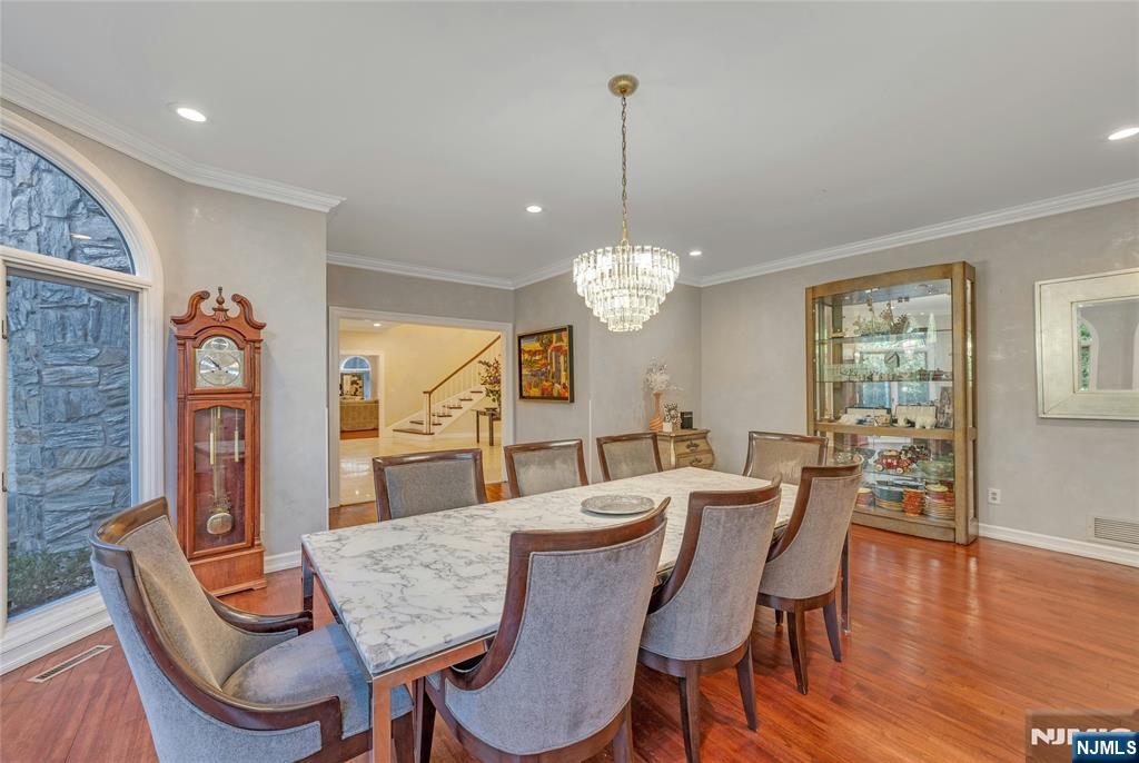 9 Cameron Road Saddle River, NJ 07458 - Photo 7 of 36