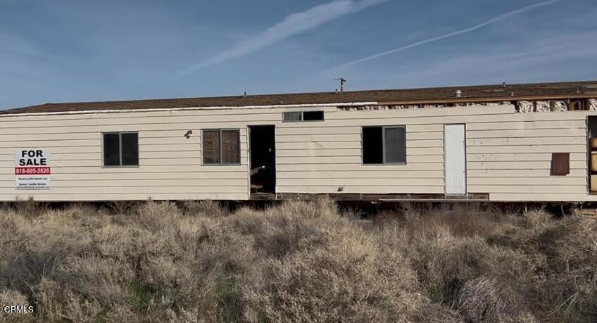 91525 Palm Road Baker, CA 92309 - Photo 18 of 39 Front of Mobile Home