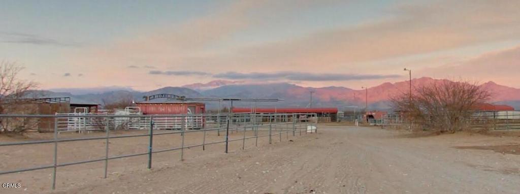 91525 Palm Road Baker, CA 92309 - Photo 36 of 37 Shilo Ranch Stables