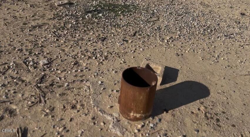 91525 Palm Road Baker, CA 92309 - Photo 5 of 37 Water Well located behind Mobile Home