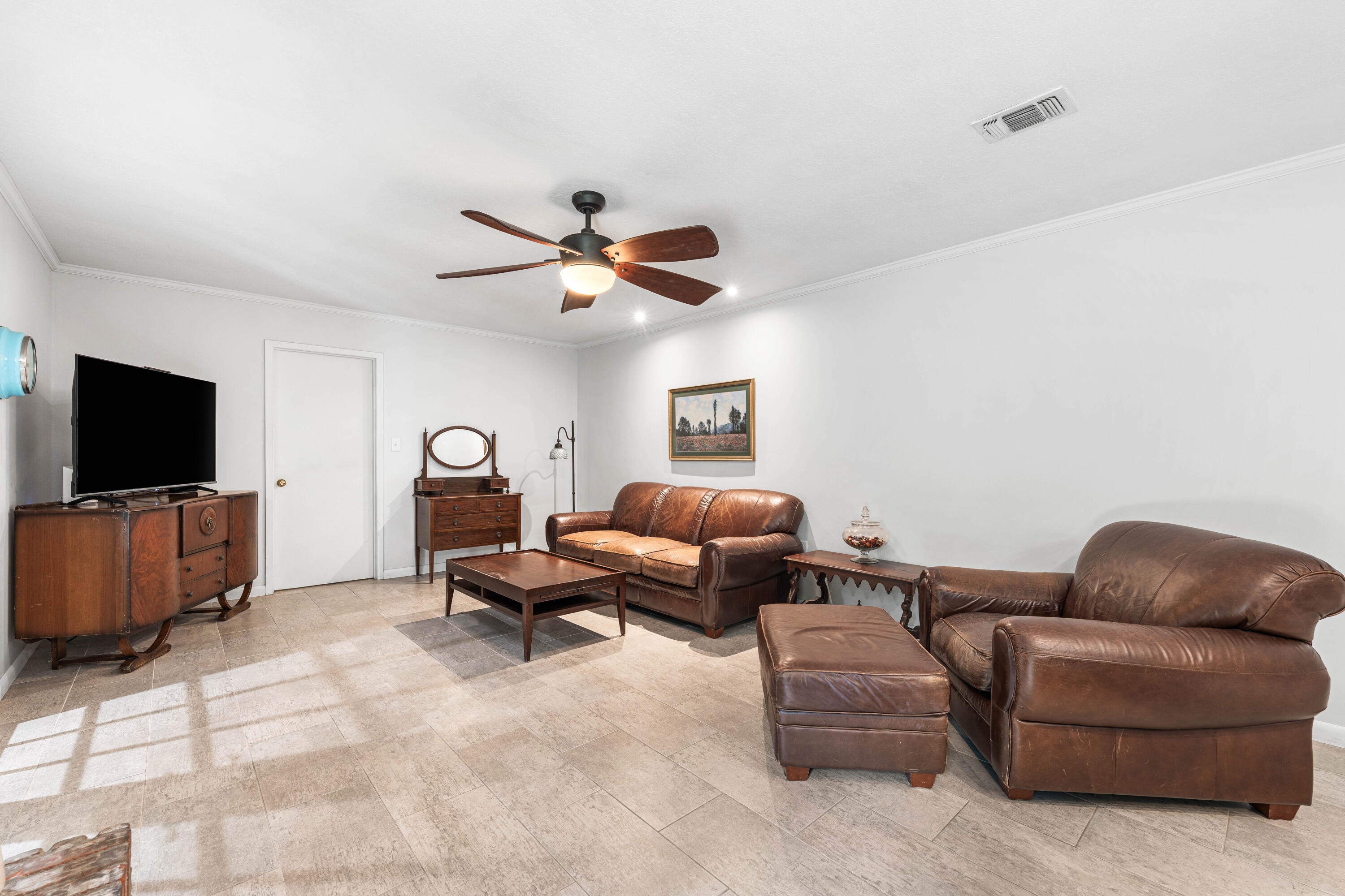 69 Country Club Road Shalimar, FL 32579 - Photo 19 of 53 69 Country Club-32