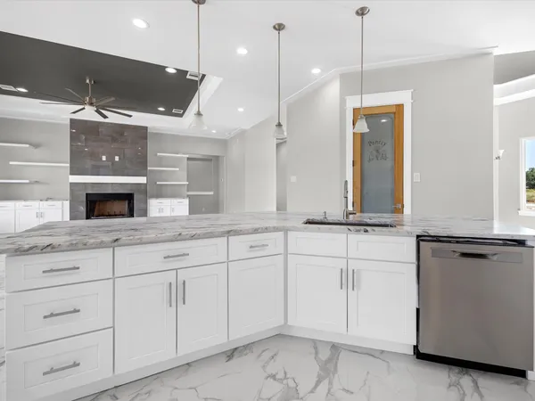 $3,500 | 3135 Kermes Drive, Dayton, TX 77535