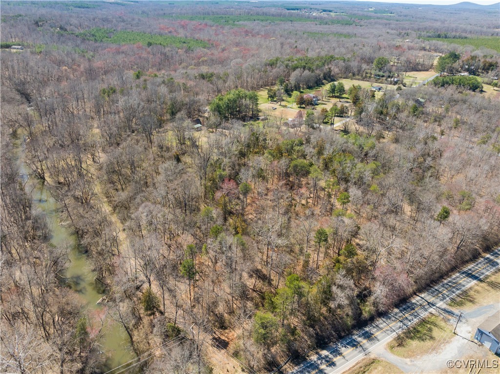 14 Ca Ira Road Cumberland, VA 23040 - Photo 30 of 43 a view of a dry yard with green space