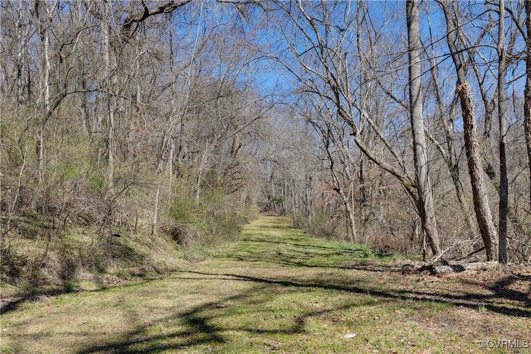 14 Ca Ira Road Cumberland, VA 23040 - Photo 31 of 43 a view of a yard with wooden fence