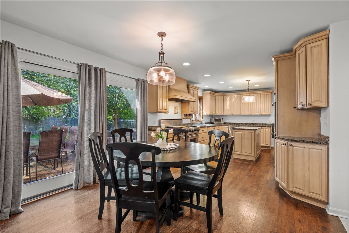 860 Heather Road Deerfield, IL 60015 - Photo 20 of 49