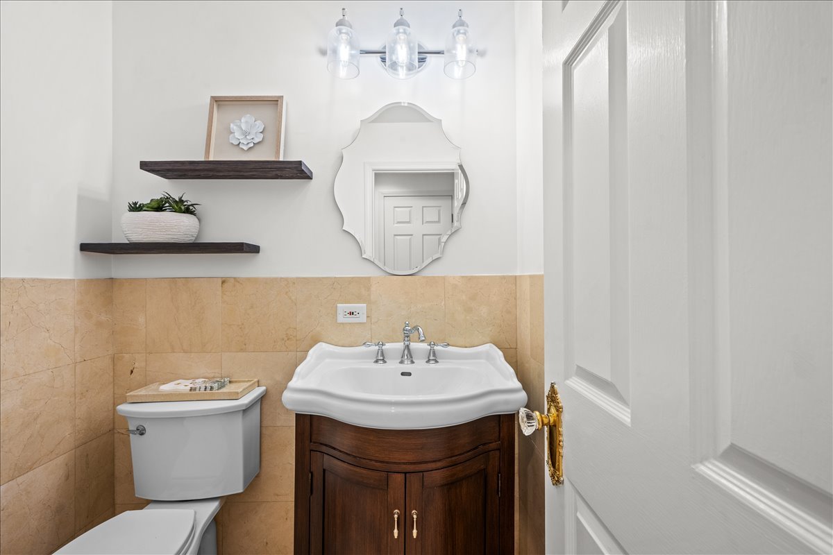 860 Heather Road Deerfield, IL 60015 - Photo 29 of 49