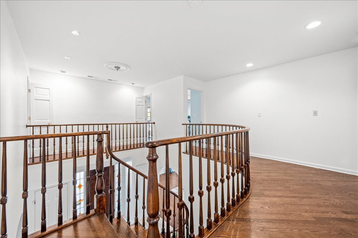 860 Heather Road Deerfield, IL 60015 - Photo 31 of 49