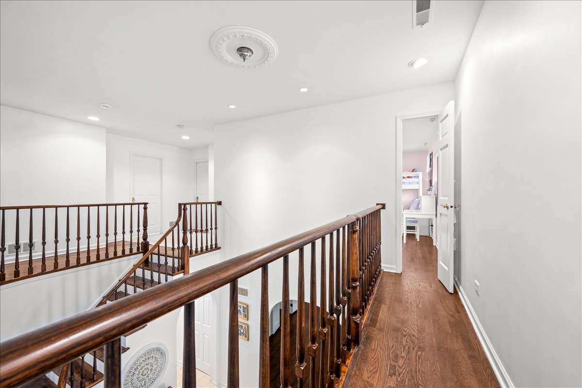 860 Heather Road Deerfield, IL 60015 - Photo 35 of 49