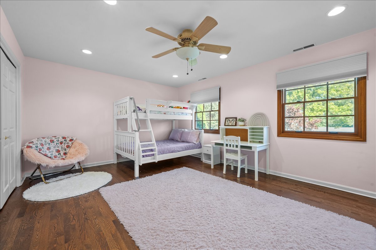 860 Heather Road Deerfield, IL 60015 - Photo 36 of 49