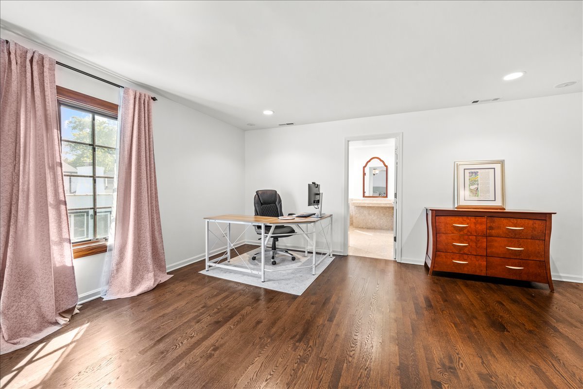 860 Heather Road Deerfield, IL 60015 - Photo 39 of 49