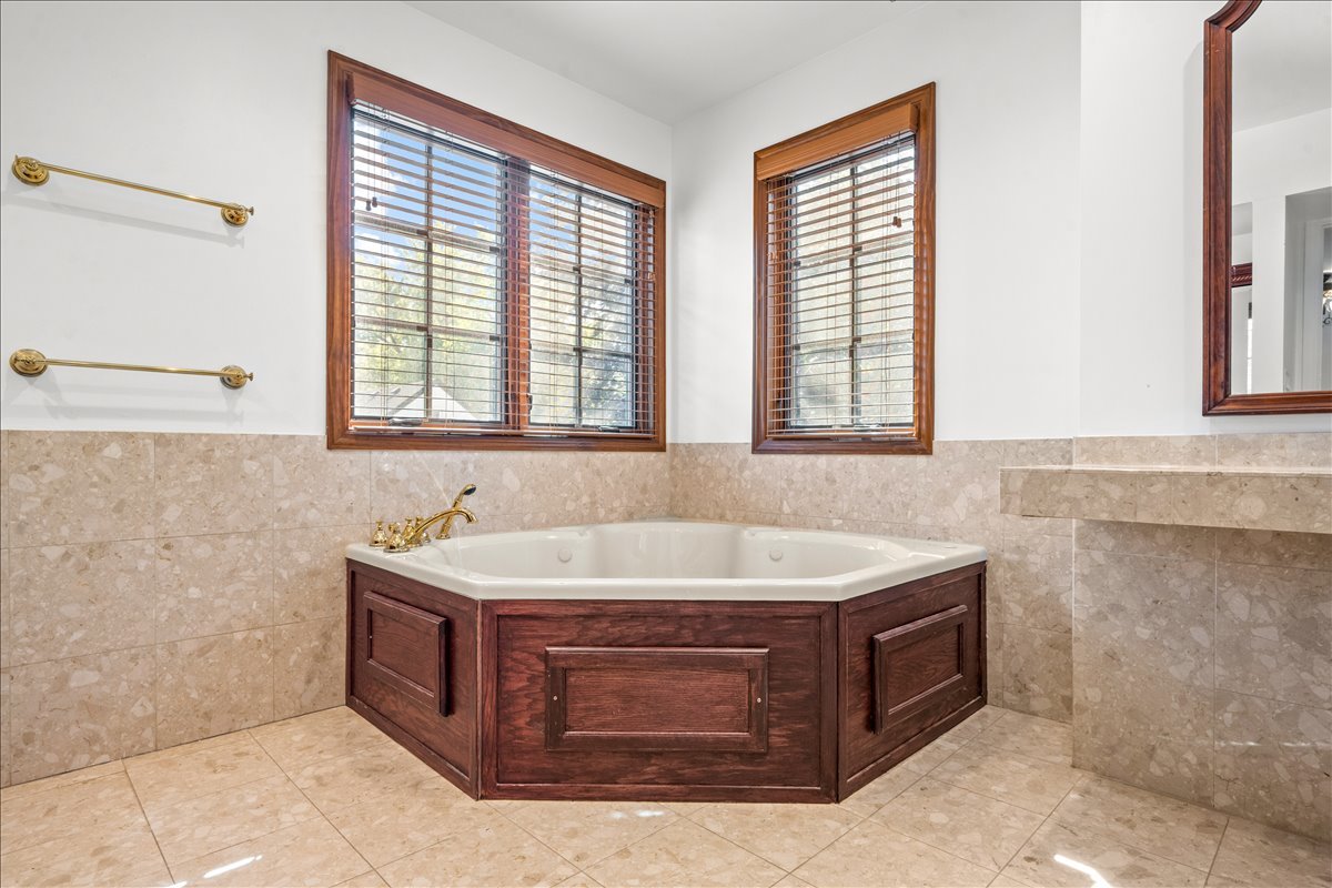 860 Heather Road Deerfield, IL 60015 - Photo 41 of 49