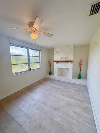 $2,500 | 605 Barnes Parkway, Nokomis, FL 34275