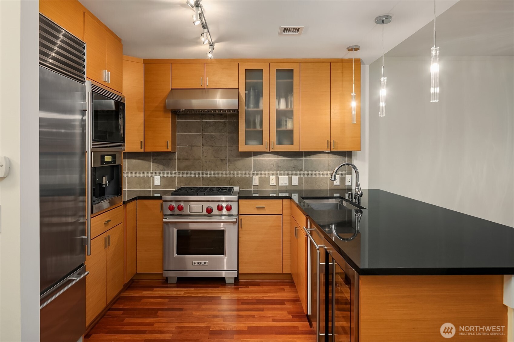 819 Virginia Street, Unit 3206 Seattle, WA 98101 - Photo 4 of 28