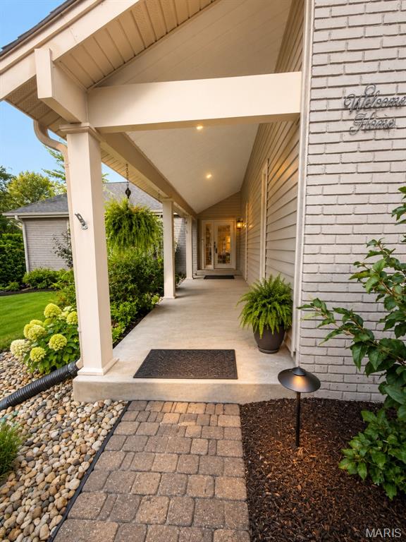 944 Ridge Tree Lane Des Peres, MO 63131 - Photo 6 of 28 Gallery Image 6