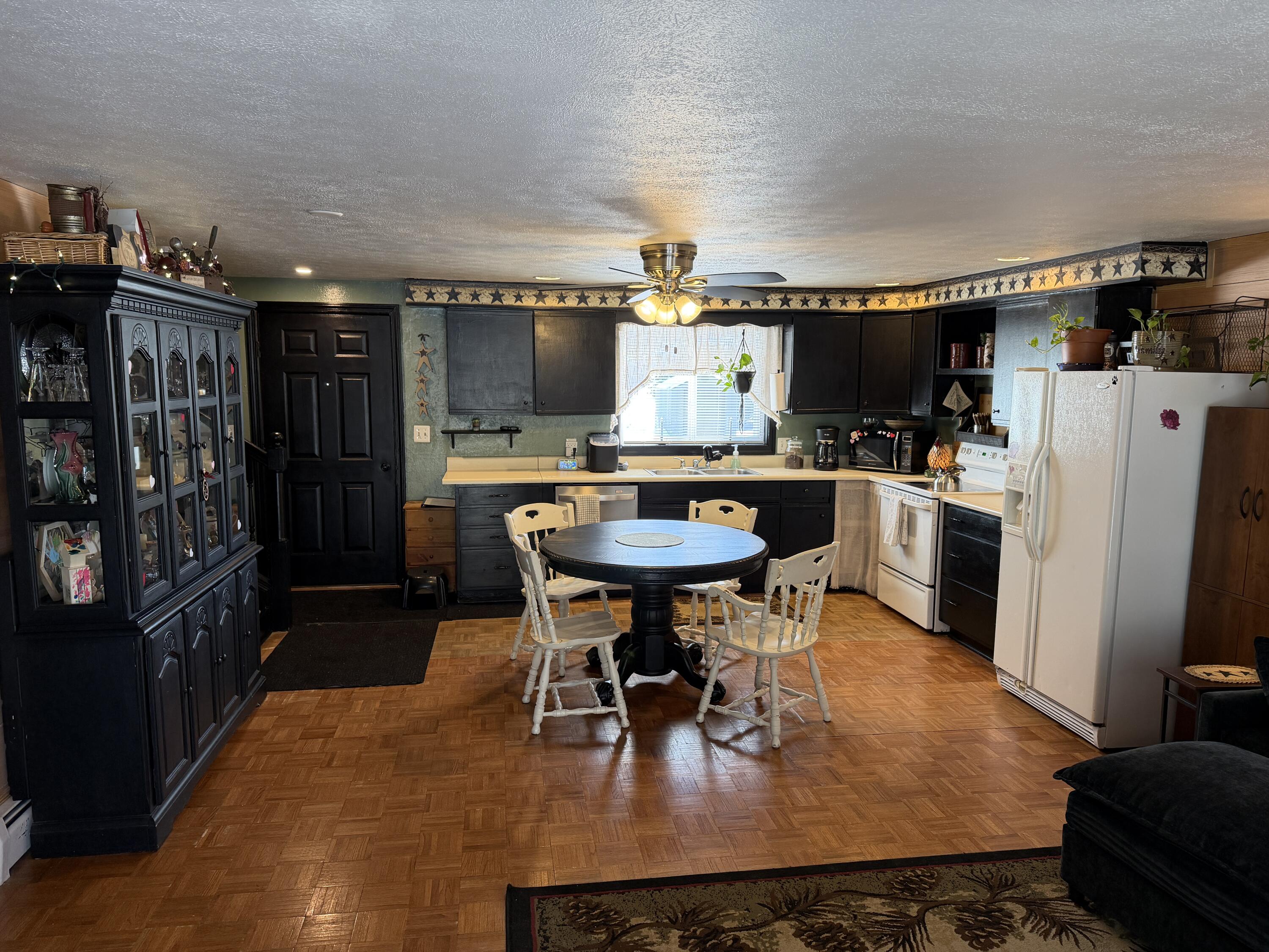 55 West Street, Unit 3 Biddeford, ME 04005 - Photo 5 of 23 5