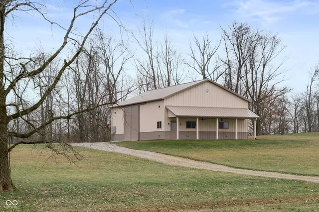 $225,000 | 8886 South County Road 125 East, Lewisville, IN 47352
