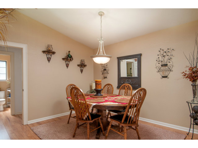 18395 Meadow Ridge Road Prunedale, CA 93907 - Photo 8 of 25 Gallery Image 8