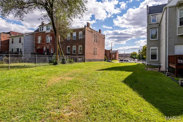 $49,995 | 4165 Washington Boulevard, St. Louis, MO 63108