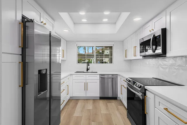 $469,000 | 505 South Farrell Drive, Unit A3, Palm Springs, CA 92264