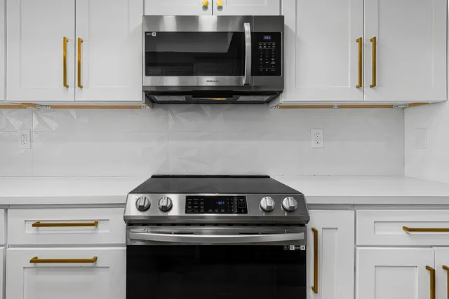 $469,000 | 505 South Farrell Drive, Unit A3, Palm Springs, CA 92264