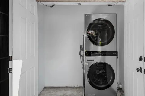 $469,000 | 505 South Farrell Drive, Unit A3, Palm Springs, CA 92264