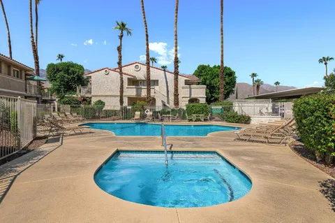 $469,000 | 505 South Farrell Drive, Unit A3, Palm Springs, CA 92264