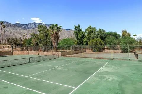 $469,000 | 505 South Farrell Drive, Unit A3, Palm Springs, CA 92264