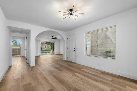 $469,000 | 505 South Farrell Drive, Unit A3, Palm Springs, CA 92264