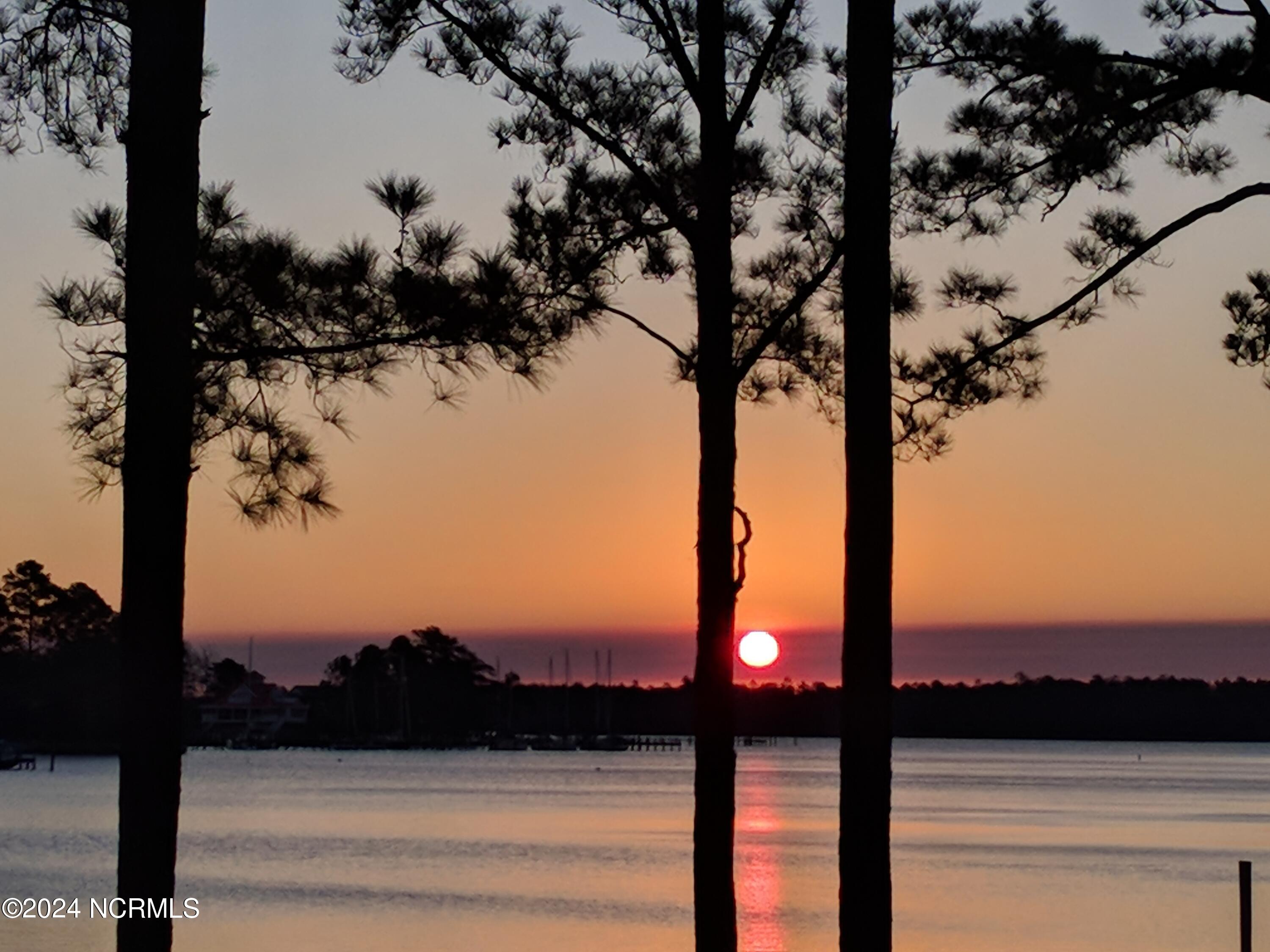 813 Fork Point Road Oriental, NC 28571 - Photo 105 of 107 IMG_20171214_071530