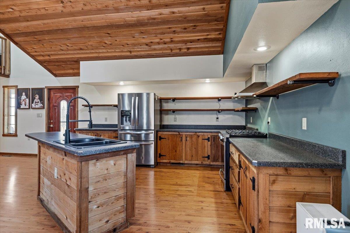 1097 East 180 North Road Nokomis, IL 62075 - Photo 28 of 61