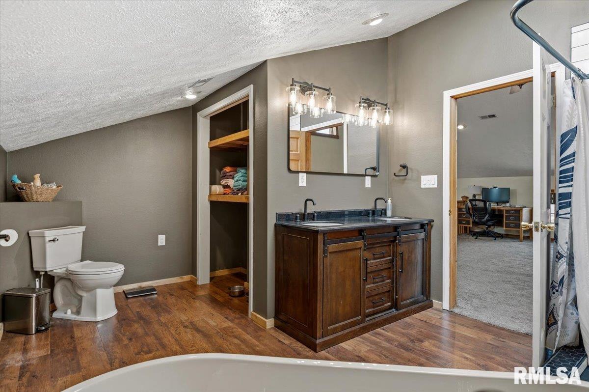 1097 East 180 North Road Nokomis, IL 62075 - Photo 45 of 61