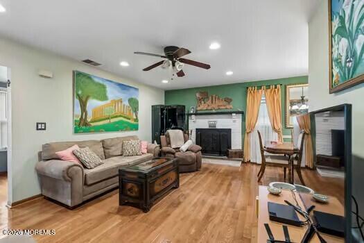 31 Nejecho Drive Brick, NJ 08723 - Photo 9 of 26 Living Room 2