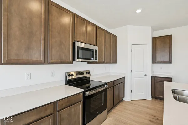 $359,999 | 7513 Firecrest Lane, Camby, IN 46113